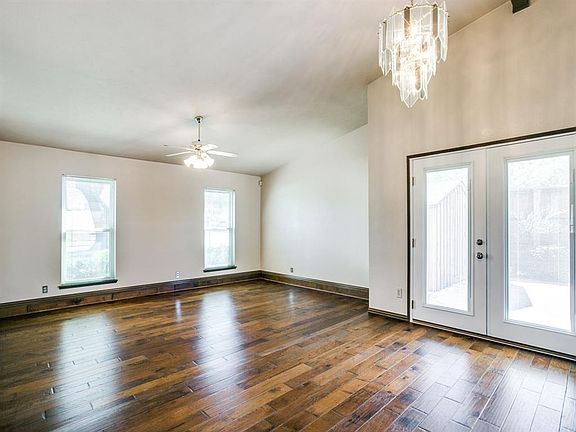 5th image of 2301 Choctaw Dr