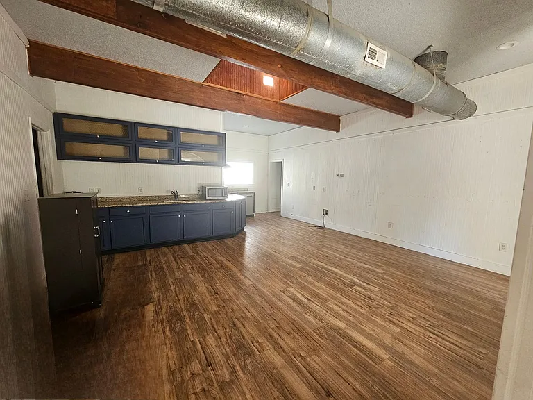 302 2nd Ave S — Photo 5