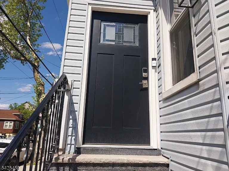4402 Liberty Ave #2 — Photo 3