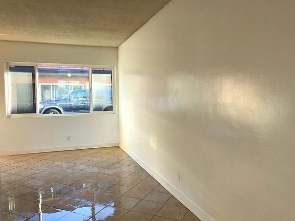 Osage #5 Living room