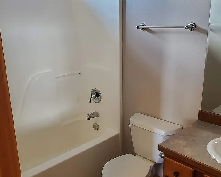 4833 Glenwood Dr #2 — Photo 4
