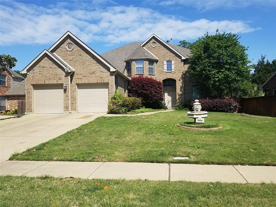 1st image of 2456 Lakewood Dr