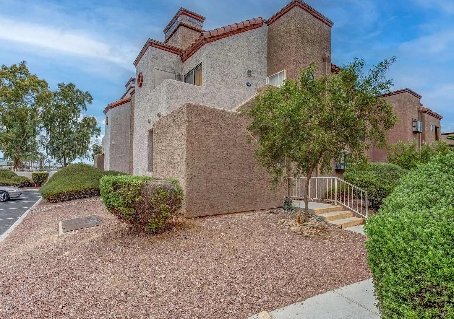 2975 Juniper Hills Blvd #201 Las Vegas, NV — Photo 2