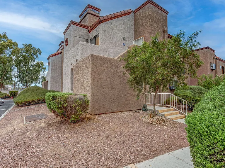 2975 Juniper Hills Blvd #201 — Photo 2