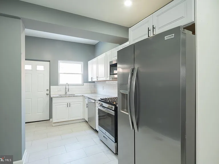 3060 Salmon St — Photo 8