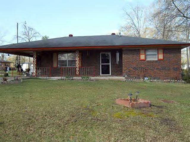 Apr 12 2011