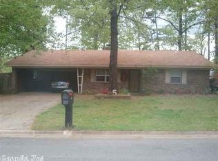 5 Patrick Henry Dr, White Hall, AR 71602