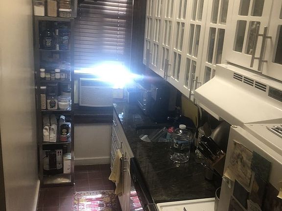 4th image of 101 Charles St APT 4RW