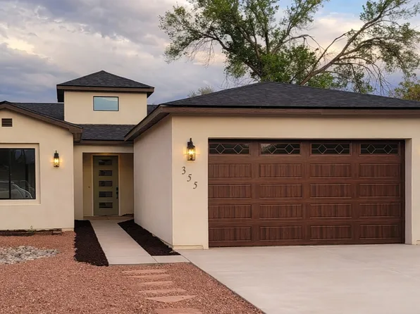 355 Mountain Shadows Rd, Corrales, NM 87048