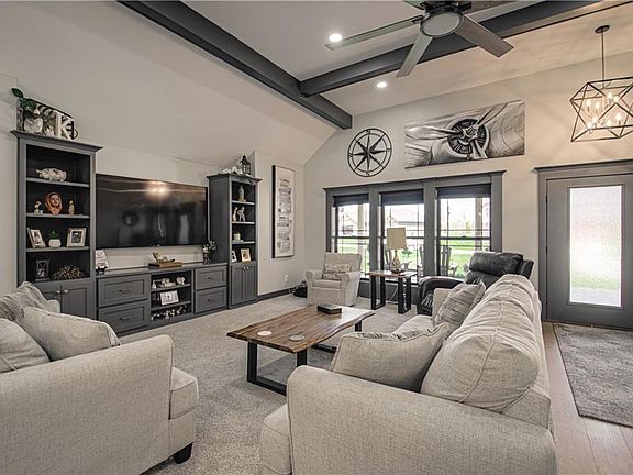 4th image of 2144 Crooked Creek Dr
