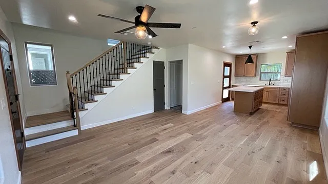 1403 Broadway #1403 — Photo 3