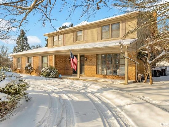 1890 Ludgate Ln, Rochester Hills, MI 48309