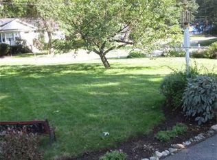 143 Myron St, Dracut, MA 01826