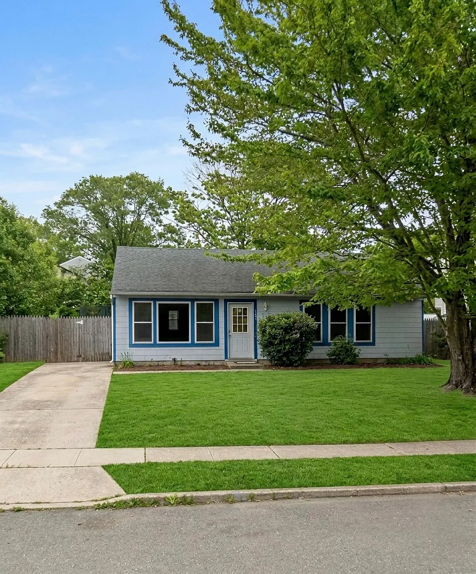 3 bed, 1218 sqft, $2,800 — Photo 1