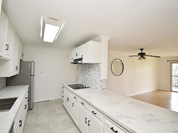 2nd image of 4444 W Point Loma Blvd Unit 13