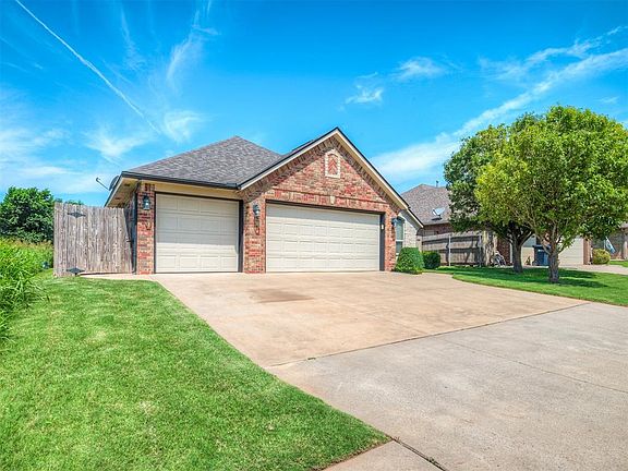 2nd image of 7509 Harold Dr