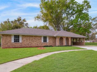 109 Caesar Dr, Lafayette, LA 70508