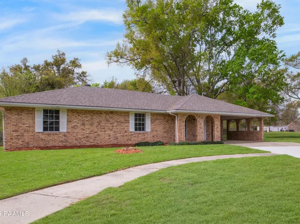 109 Caesar Dr, Lafayette, LA 70508