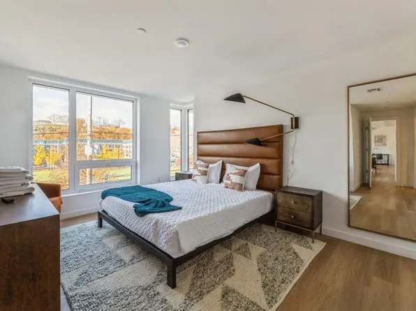 401 Jackson Street image 20 of 29