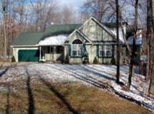 9562 Club House Dr W, Canadian Lakes, MI 49346