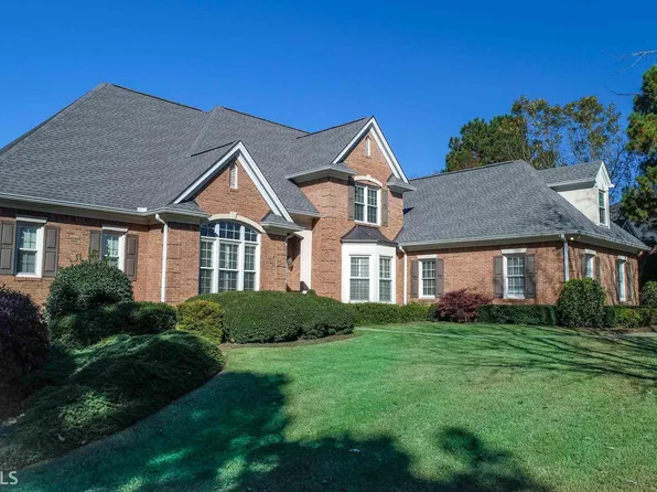 110 Isleworth Way, Fayetteville, GA 30215