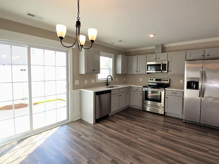 3329 Briarcliff Dr — Photo 11