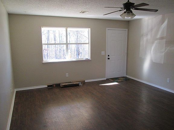 3rd image of 9068/9070 Grimes Dr