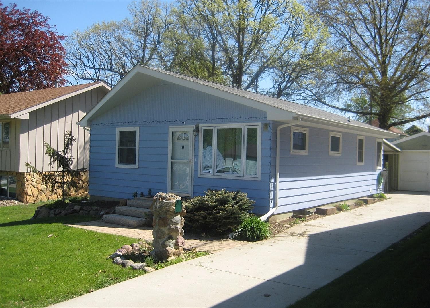 108 E Division St N, Audubon, IA 50025 | Zillow