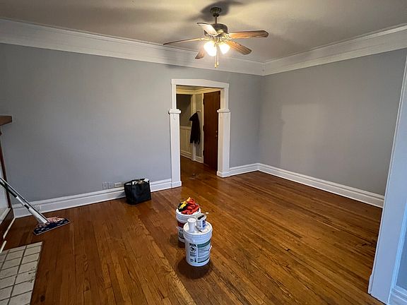 4th image of 2403 E Kedzie Blvd