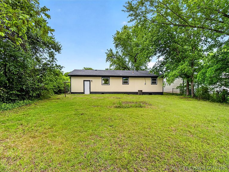 Listing photo 4