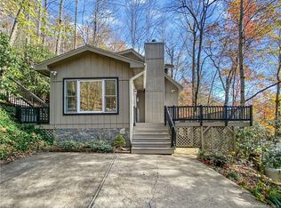 185 Old Still Rd, Maggie Valley, NC 28751