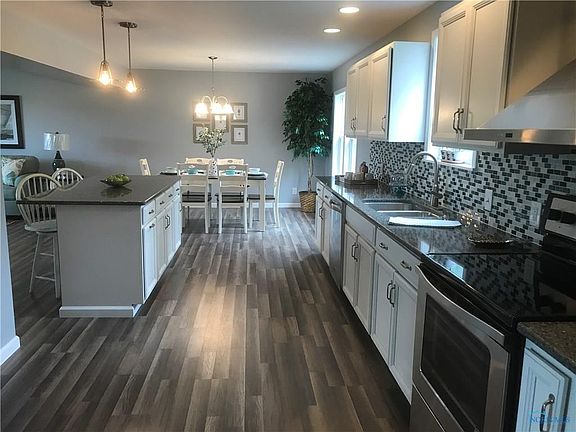 3rd image of 17274 State St #6