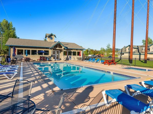 306 Eskridge Pl, Dover, ID 83825