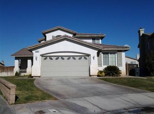 11536 Azalia Dr, Adelanto, CA 92301