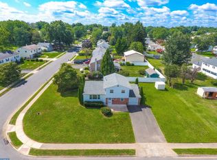 1264 Cloverly Rd, Warminster, PA 18974