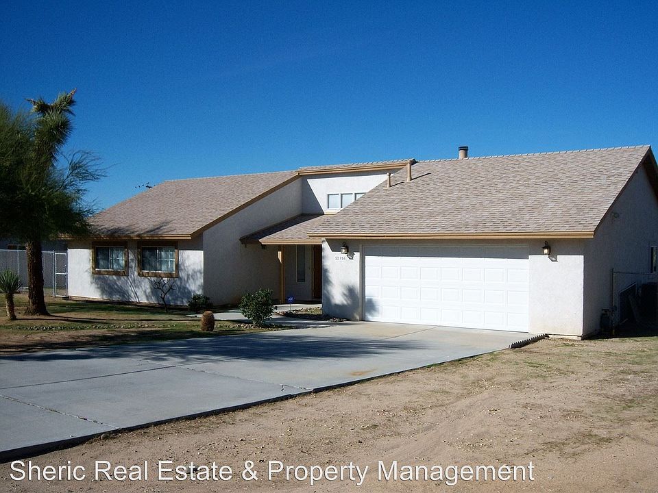 1st image of 58356 Desert Gold Dr