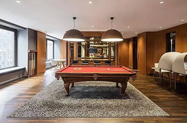 Rented by USWOO Realty | media 18