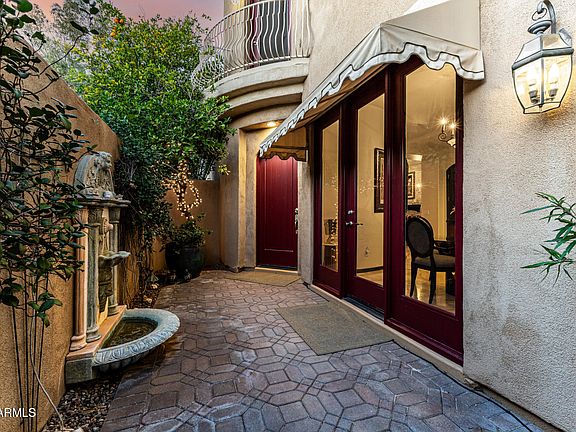 3rd image of 3418 E PYRENEES Pass