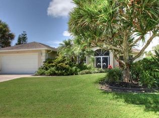 237 Dickens Ave, Sebastian, FL 32958