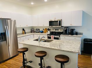 2251 E Hidalgo Ave, Phoenix, AZ 85040