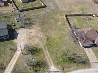 1322 Laredo Dr, Granbury, TX 76048