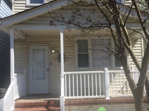 940 Reservoir Ave