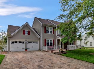 69 Pemberton Pl, Freehold, NJ 07728