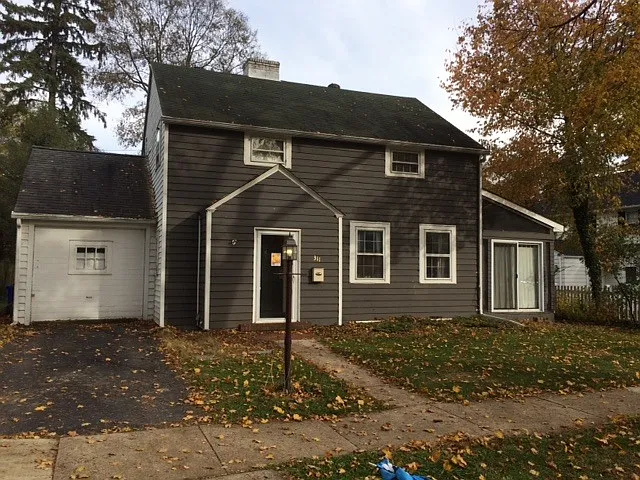 311 Willow Ave photo 1
