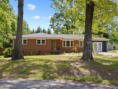 6 Strand Ct, Taylors, SC, 29687