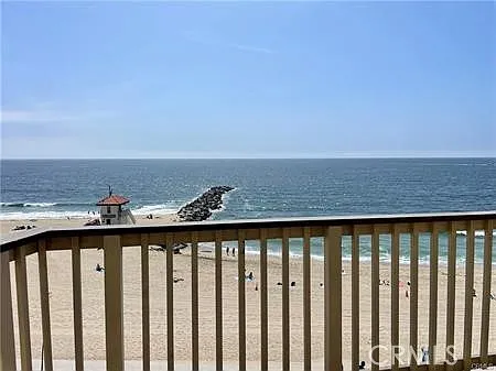 1 bed, 1.0 bath, 759 sqft, $4,250 — Photo 1