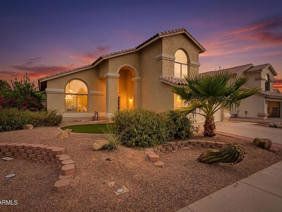 1st image of 1403 W GOLDFINCH Way