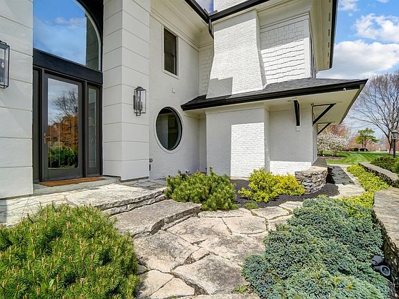 4th image of 4959 Stone Lake Dr