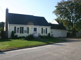 40 Binford St, Central Falls, RI 02863