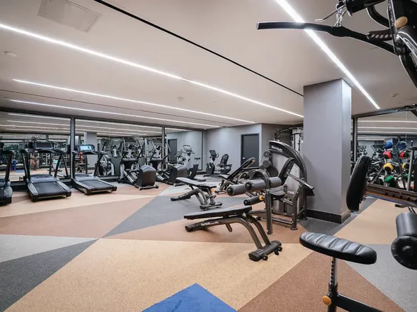 491 Keap Street image 11 of 21